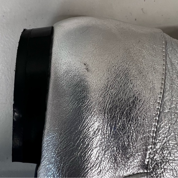 Zara Basic Laminated Leather Silver Metallic Flat Ankle Boots Size EU 41 - Picture 4 of 11